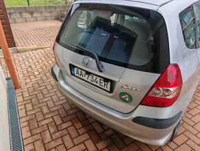 Honda Jazz 1.4 automat (CVT) šedá metalíza - 6