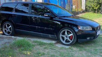 Volvo v50 - 6