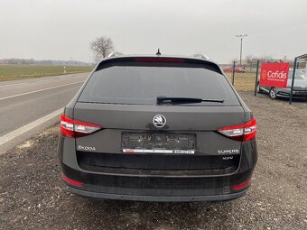 Škoda Superb Combi 2.0 TDI 190k 4x4 Style DSG - 6