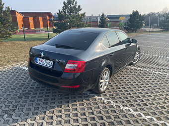 Škoda Octavia 1.6 TDI Elegance - 6