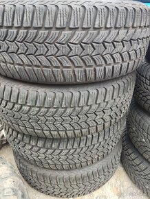 Predám zimné pneu 205/60r16 - 6