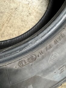 225/60R17 - 6