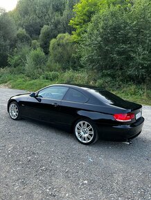 BMW 320i e92 coupe - 6