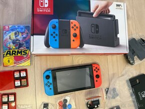 Nintendo switch + veľa joyconov a príslušenstva - 6