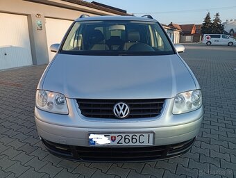 Volkswagen Touran 2.0 TDI 103kw Trendline - 6