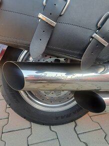 Suzuki Intruder VL1500 - 6