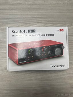 Focusrite Scarlette 2i2 3rd Gen - 6