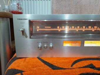 Vintage Toshiba Tuner  ST-115 - 6