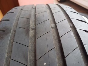 org.hlinikové disky Ford Kuga--7Jx17-ET-50--5x108 - 6