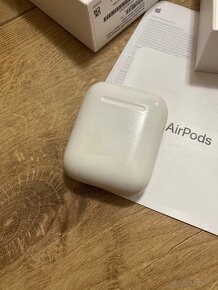 Apple AirPods 2 - 6