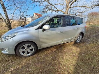 Renault grand Scenic - 6