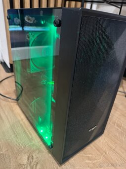 ✅ PC - Xeon - 20 vlákien, 16-32 GB, RX 580 8GB, SSD + HDD ✅ - 6