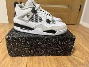 Jordan 4 military black - 6