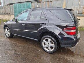 Predám Mercedes-Benz ML 320 CDI.orig.bez vzduchov.podvozku - 6