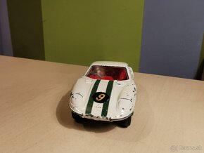 Corgi toys Marcos Volvo - 6