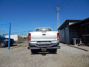 Toyota Hilux DC 2.5 I D-4D Terra - 6