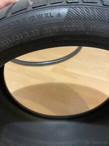 Predám zimnú sadu 235/35 R19 Continental - 6