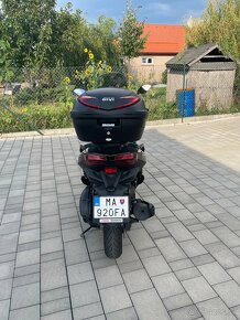 Yamaha XMAX 125 Tech MAX - 6