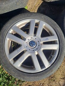 5x112 R17 Originál VW + Letné pneu - 6