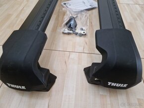 Thule cierny stresny nosic Mazda 5 - 6