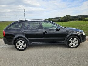 Škoda Octavia Combi Scout DSG 4×4 - 2.0 TDi 103Kw 140PS - 6