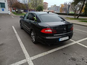 Skoda Superb 2.0 TDI - 6