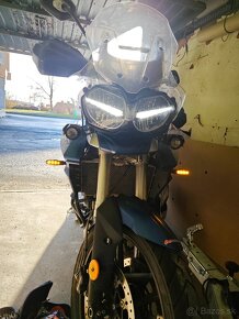 Led svetlo blinker pár Triumph Tiger nové - 6