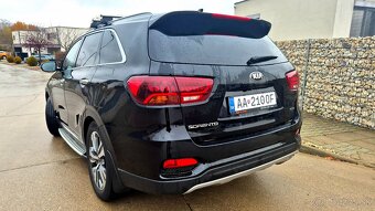 Kia Sorento - 6