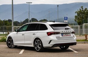 ŠKODA OCTAVIA RS 2.0 TDI 4X4 DSG - 6