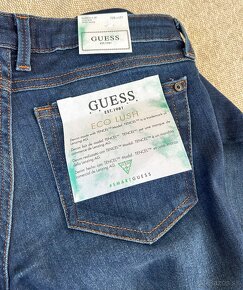 Tmavomodré džínsy GUESS (skinny low) - 6