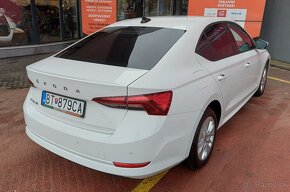 Škoda Octavia 2.0 TDI 110kW DSG Ambition - 6