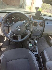 Dacia Duster 1.6 - 6