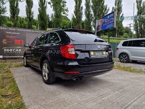 Škoda Superb Combi 2.0 TDI CR 170k Elegance DSG - 6