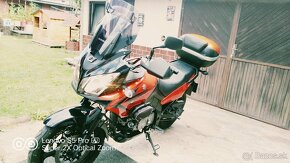 Suzuki 650 DL V-Strom - 6