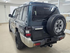 Mitsubishi Pajero 2.8 - 6