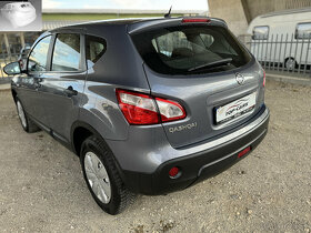 Nissan Qashqai 1.5 dCi Tekna 4x2 - 6