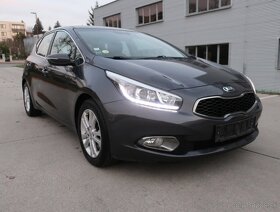 Kia Cee'd 1.6 CRDi Active, r.v. 9/2015, šedá metalíza, ťažné - 6