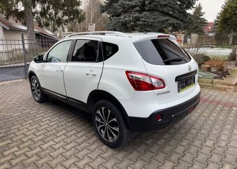 Nissan Qashqai 2,0i automat , Panorama benzín automat 104 kw - 6