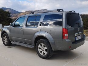 Nissan Pathfinder 2,5 DCi XE WEBASTO - 6