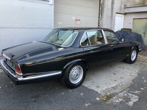 Jaguar XJ6 4.2 Sovereign - 6