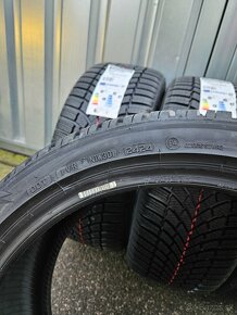 Nové zimní pneu Bridgestone 235/40 R19 - 6