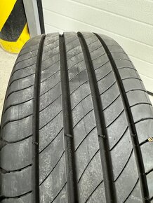 205/55R17 octavia - 6