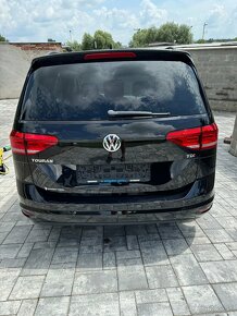 Volkswagen Touran Highline, DSG - 6