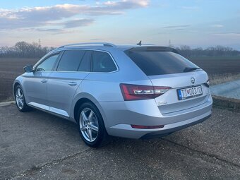 Škoda Superb Combi 2,0TDi 7st DSG - 6