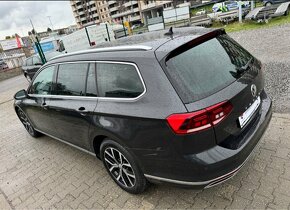 Volkswagen Passat Variant 2.0 TDI EVO Elegance DSG - 6