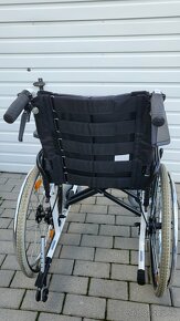 invalidny vozík 45cm pridavne brzdy pre asistenta pas - 6