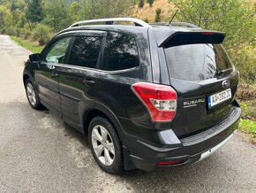 Subaru Forester 2.0i Comfort CVT - 6