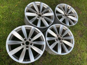 Elektrony 5x112 R19 Originál VW Lugano - 6