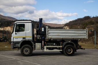 Mercedes Actros trojstranný sklápač zdokladované km - 6