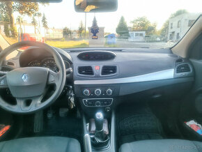 Renault Fluence - 6